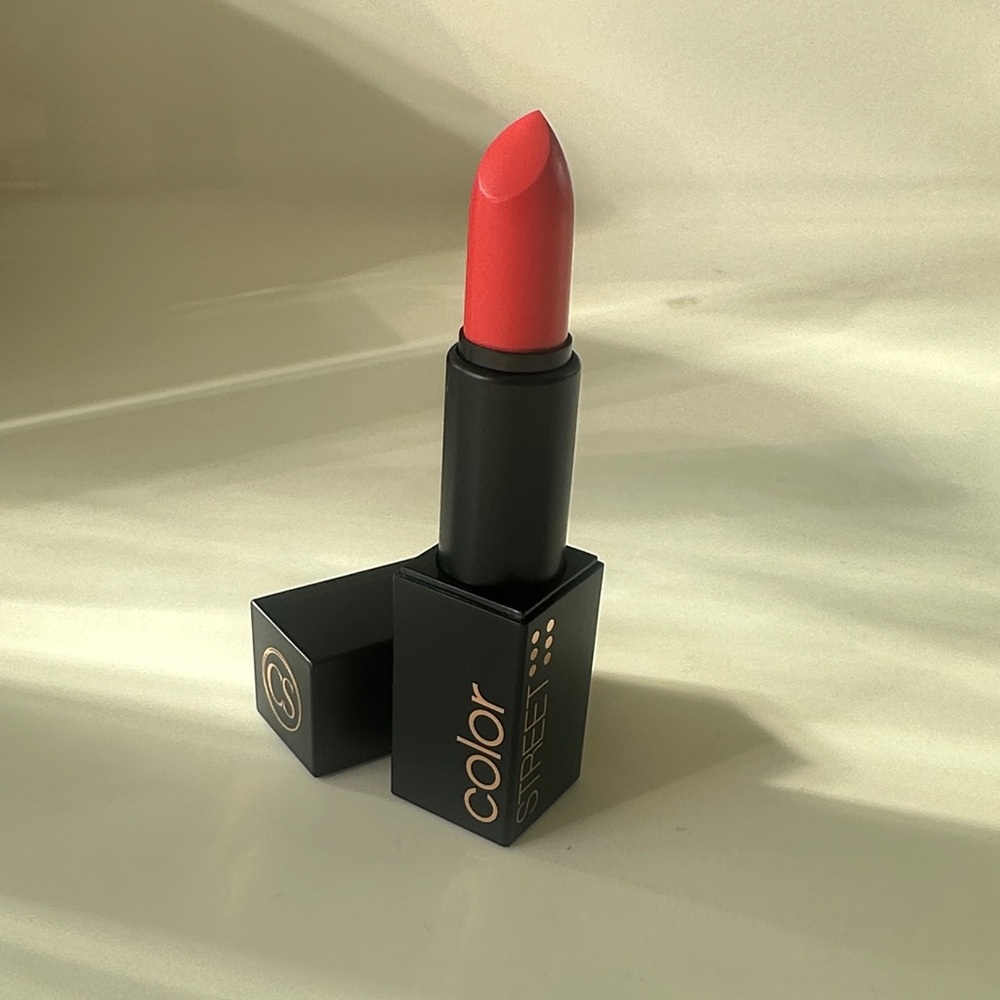 Color Street Bold Pink Lipstick